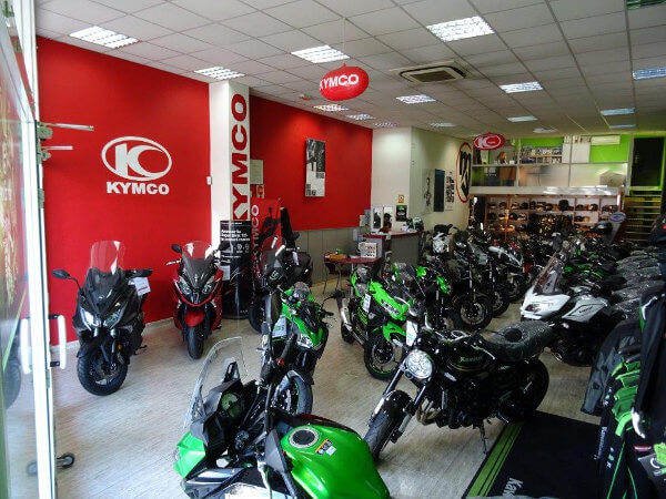 Lee más sobre el artículo Concesionario oficial Kawasaki, Kymco y Voge